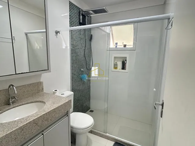 Imagem 2: Casa de Luxo à Venda em Vitória-ES, no Bairro Jardim Camburi: 4 Quartos, 4 Suítes, 1