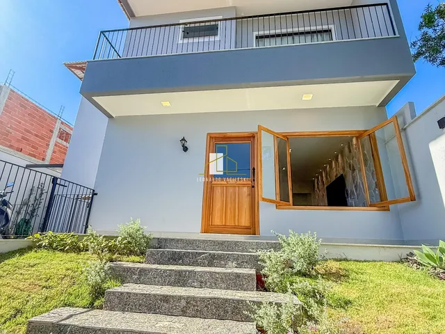 Imagem 3: Casa de luxo à venda na Estância Monazítica, Serra-ES: 4 quartos, suíte, 3 banheiros