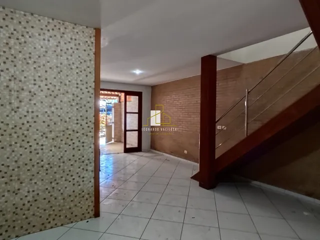 Imagem 3: Imperdível Casa à Venda em Serra-ES, Bairro Colina de Laranjeiras: 3 Quartos, 1 Suíte