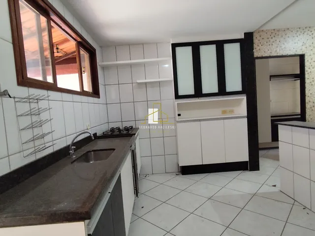Imagem 4: Imperdível Casa à Venda em Serra-ES, Bairro Colina de Laranjeiras: 3 Quartos, 1 Suíte