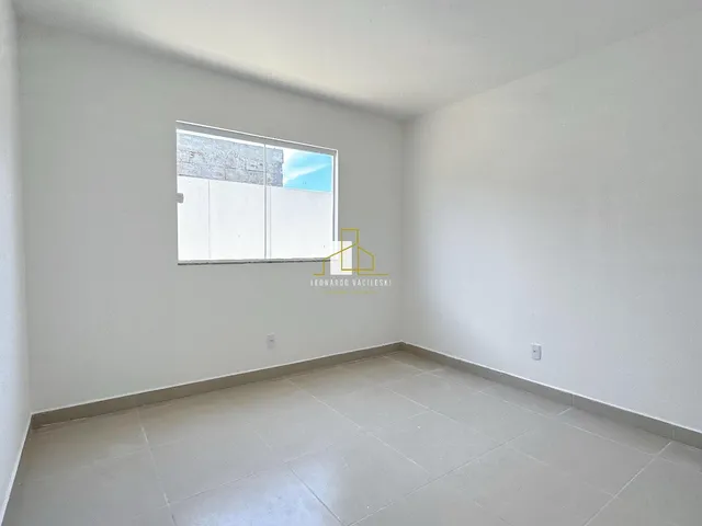 Imagem 2: Imperdível oportunidade: Casa à venda com 3 quartos e suíte no Portal de Jacaraípe em