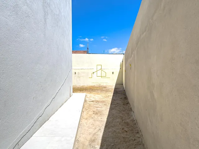 Imagem 13: Casa Duplex em Portal de Jacaraipe, com 3 quartos, suíte, 2 vagas de garagem e quintal