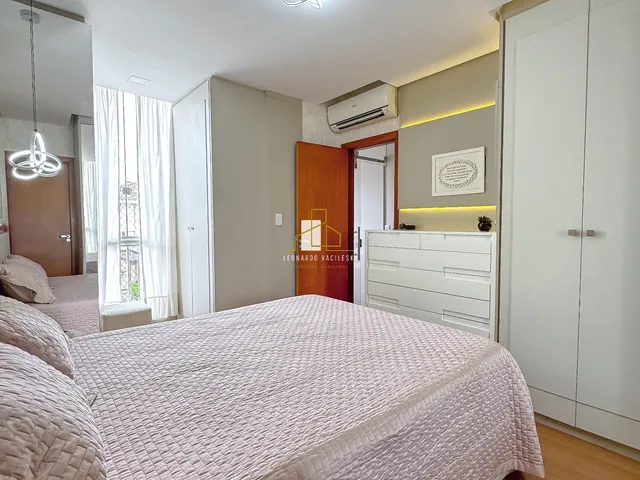 Imagem 11: Casa de Alto Padrão com 4 Quartos no Condomínio Itatiaia, Colina de Laranjeiras