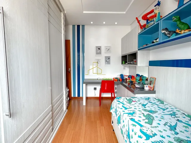 Imagem 2: Casa de Alto Padrão com 4 Quartos no Condomínio Itatiaia, Colina de Laranjeiras