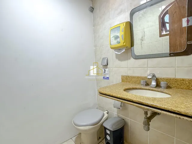 Imagem 12: Casa Comercial de Luxo no Valparaiso: 6 Quartos, 3 Suítes, 8 Salas, 5 Banheiros - Serra