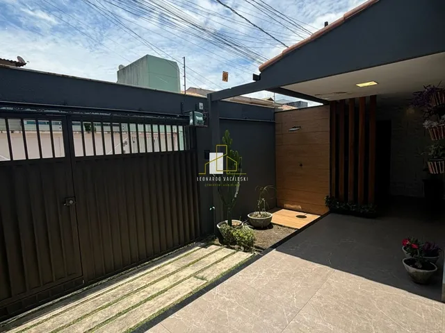 Imagem 6: Casa linear de 4 quartos incluindo uma suíte em Colina de Laranjeiras
