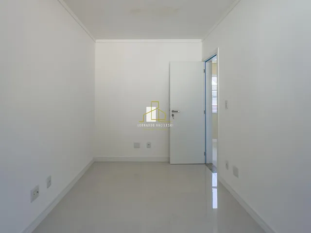 Imagem 3: Casa em Condomínio de Luxo em Manguinhos - Serra-ES: 4 Quartos, 1 Suíte, 143m²