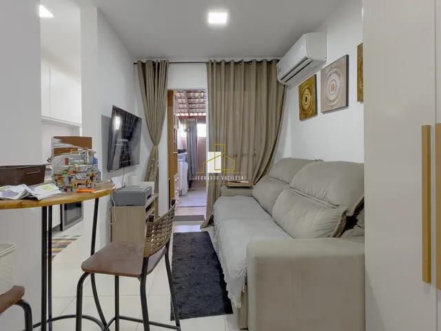 Imagem 2: Apartamento com Quintal à Venda em Moradas de Laranjeiras (Condomínio Via Mar