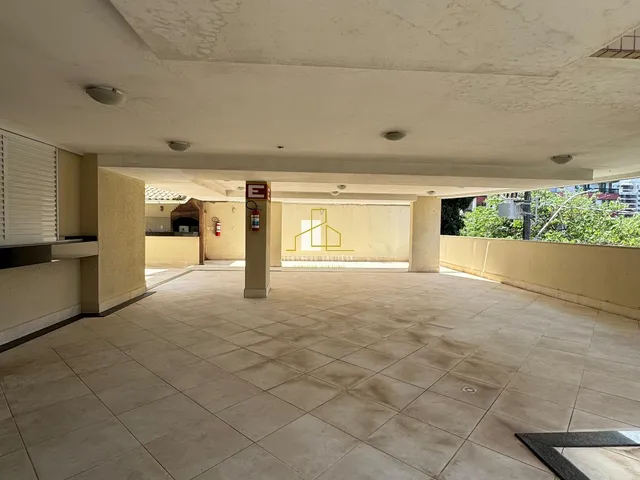 Imagem 3: Cobertura de Luxo em Jardim Camburi: 2 Quartos, 2 Suítes, 1 Sala, 3 Banheiros, 2 Vagas
