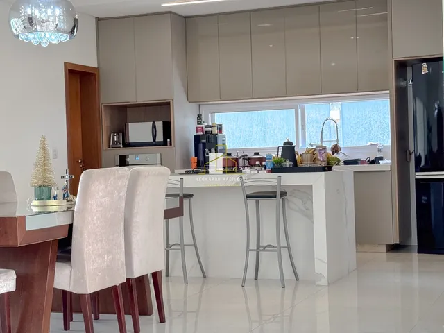 Imagem 5: Imperdível! Casa em Condomínio à Venda em Alphaville Jacuhy, Serra-ES: 4 Quartos, 3