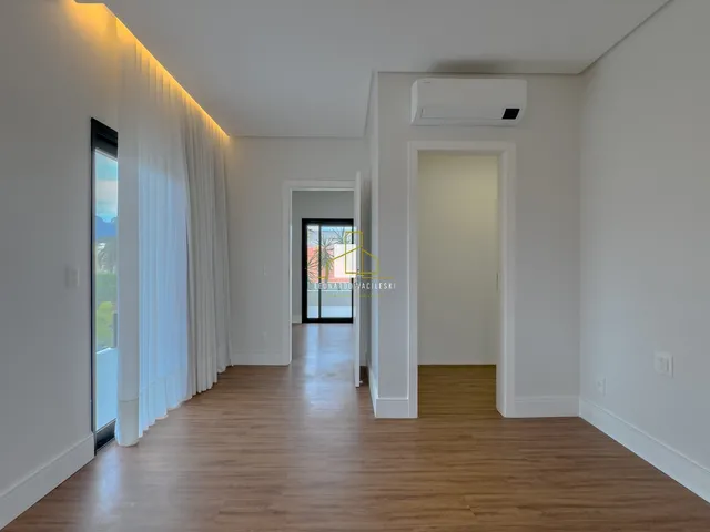 Imagem 5: Imperdível! Casa de luxo no Alphaville Jacuhy, Serra-ES: 4 quartos, 3 suítes, 5