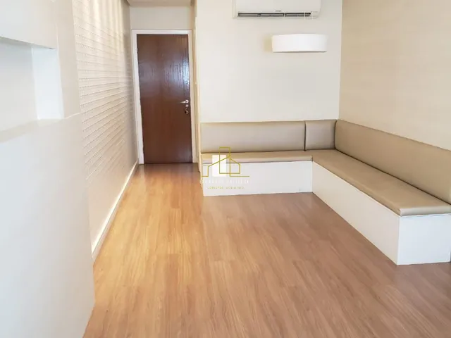 Imagem: Venda de Apartamento de 3 Quartos com Suíte