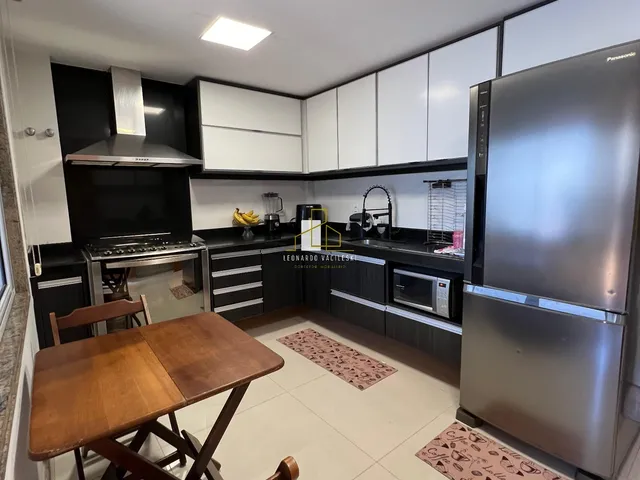 Imagem 3: Casa em Condomínio de Luxo com 4 Quartos na Colina de Laranjeiras - Serra-ES: 150m², 2