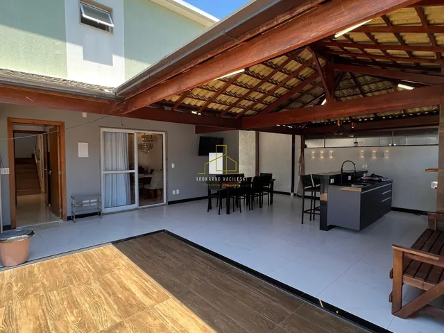 Imagem 15: Casa em Condomínio de Luxo com 4 Quartos na Colina de Laranjeiras - Serra-ES: 150m², 2