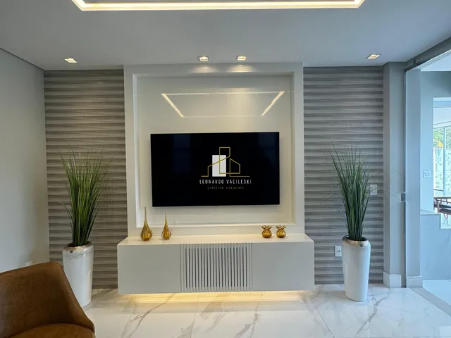 Imagem 14: Imperdível! Casa de 4 quartos, 1 suíte, 1 sala, 3 banheiros, 2 vagas e 300 m² em