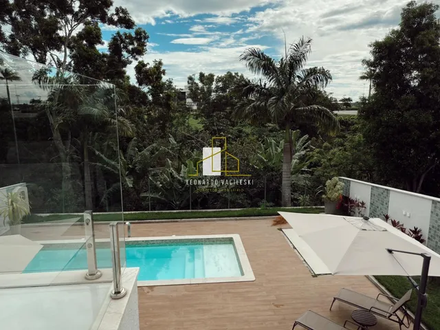 Imagem 10: Imperdível! Casa de 4 quartos, 1 suíte, 1 sala, 3 banheiros, 2 vagas e 300 m² em