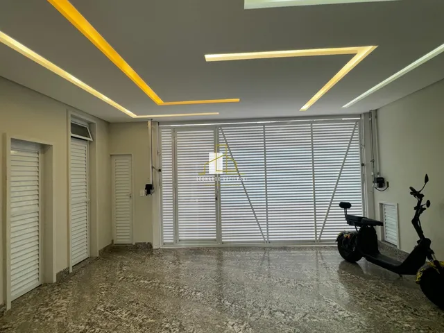 Imagem 13: Imperdível! Casa de 4 quartos, 1 suíte, 1 sala, 3 banheiros, 2 vagas e 300 m² em