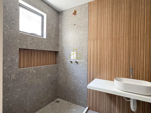 Imagem 2: Imperdível! Casa à venda em Morada de Laranjeiras, Serra-ES, com 4 quartos, 1 suíte e