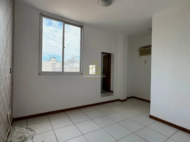 Imagem 14: À VENDA - Apartamento em Jardim Camburi, próximo ao Banco Banestes, 3 quartos sendo 1