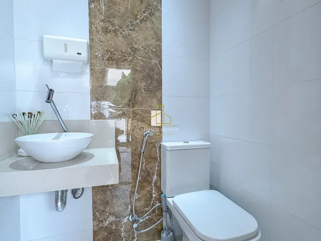 Imagem 8: CASA 4 QUARTOS Á VENDA EM BARCELONA - SERRA