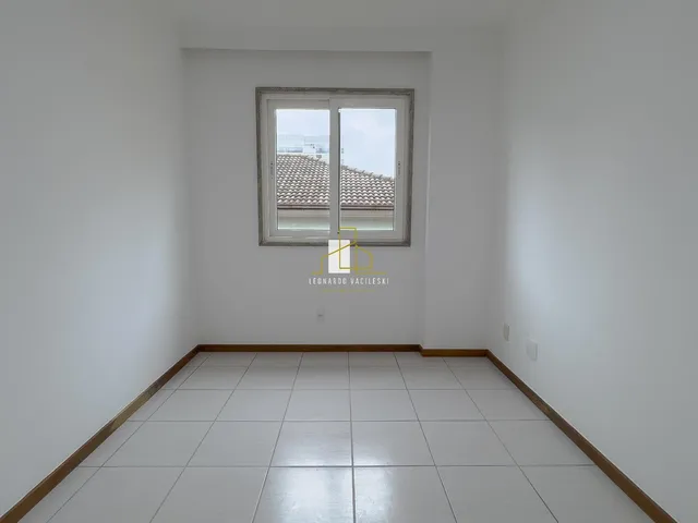 Imagem 8: Imperdível oportunidade: Casa em condomínio de luxo com 4 quartos e 2 suítes em Jardim