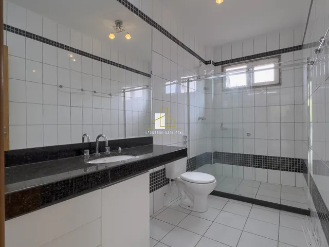 Imagem 11: Imperdível oportunidade: Casa em condomínio de luxo com 4 quartos e 2 suítes em Jardim