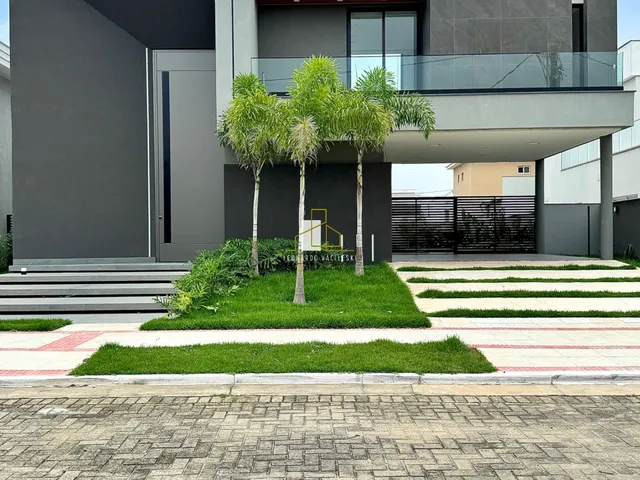 Imagem: Casa de luxo em condomínio à venda em
