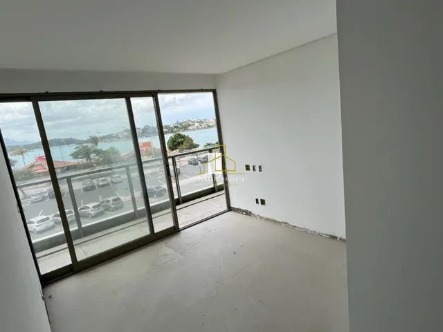 Imagem 13: Venda de Luxuoso Apartamento com 4 Suítes e 4 Vagas na Enseada do Suá, Vitória-ES