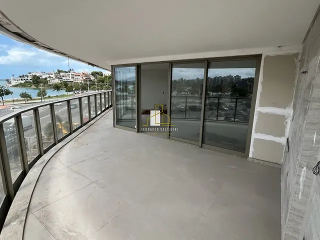 Imagem 9: Venda de Luxuoso Apartamento com 4 Suítes e 4 Vagas na Enseada do Suá, Vitória-ES