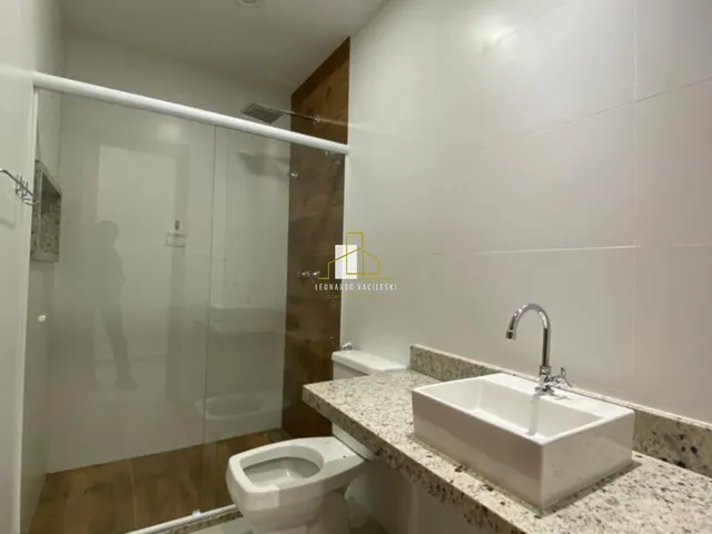 Imagem 4: Casa em Manguinhos 3 quartos sendo 2 suítes R$ 880.000,00