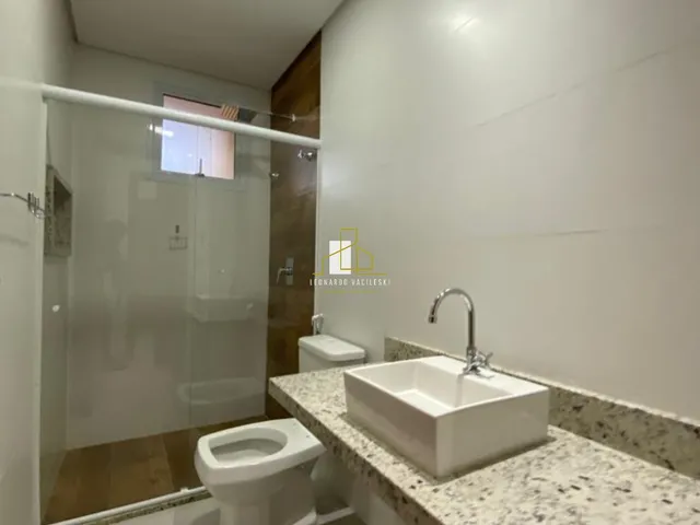 Imagem 5: Casa em Manguinhos 3 quartos sendo 2 suítes R$ 880.000,00