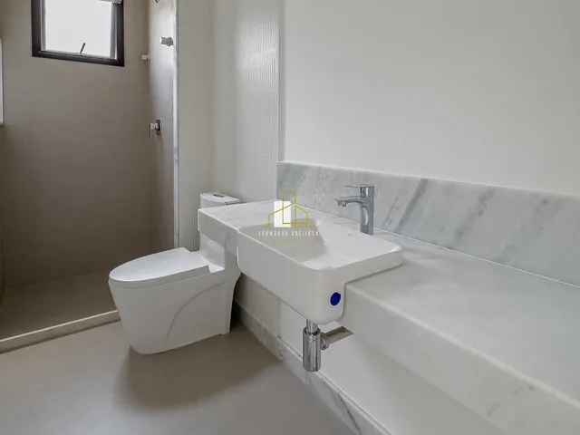 Imagem 12: Imponente Casa em Condomínio à Venda em Alphaville Jacuhy, Serra-ES: 4 Quartos, 4