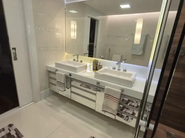 Imagem 14: Casa de luxo em condomínio à venda em Alphaville Jacuhy, Serra-ES: 4 quartos, 3