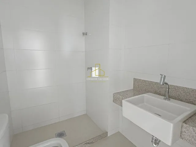 Imagem 6: Impecável apartamento de luxo na Mata da Praia, Vitória-ES: 4 quartos, 3 suítes, 4