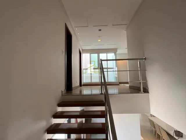Imagem 15: Casa de Luxo à Venda em Morada de Campo Grande, Cariacica-ES: 5 Quartos, 3 Suítes, 8