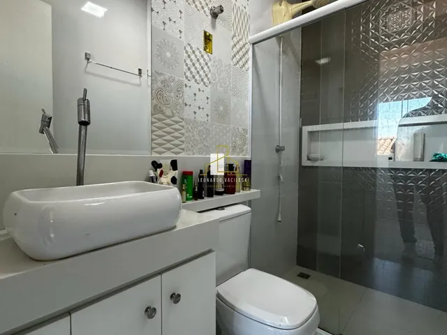 Imagem 15: Casa de Condomínio com 4 Quartos e 3 banheiros à Venda, 200 m² por R$ 1.200.000