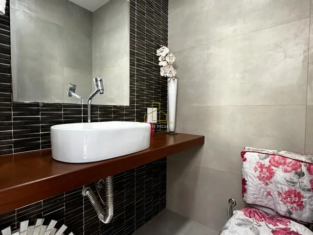 Imagem 16: Casa de Condomínio com 4 Quartos e 3 banheiros à Venda, 200 m² por R$ 1.200.000