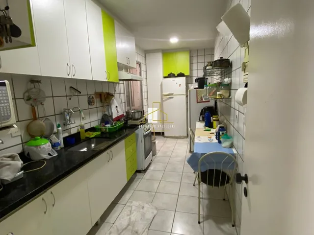 Imagem 3: Apartamento de 4 quartos com suíte, sala e garagem no Jardim da Penha - Vitória-ES
