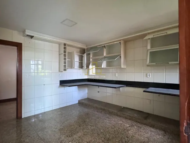 Imagem 13: Casa 4 quartos com 3 suites em Campo Grande no bairro Alto Dona Augusta