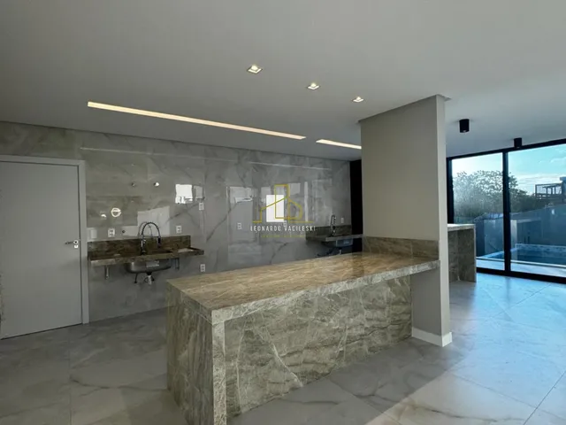 Imagem 16: Linda casa duplex 4 quartos no Boulevard Lagoa
