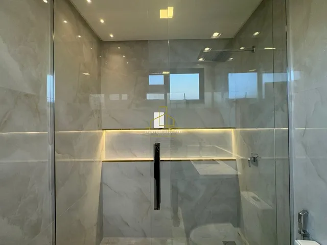 Imagem 15: Casa de Condomínio com 7 Quartos e 5 banheiros à Venda, 306 m² por R$ 3.200.000