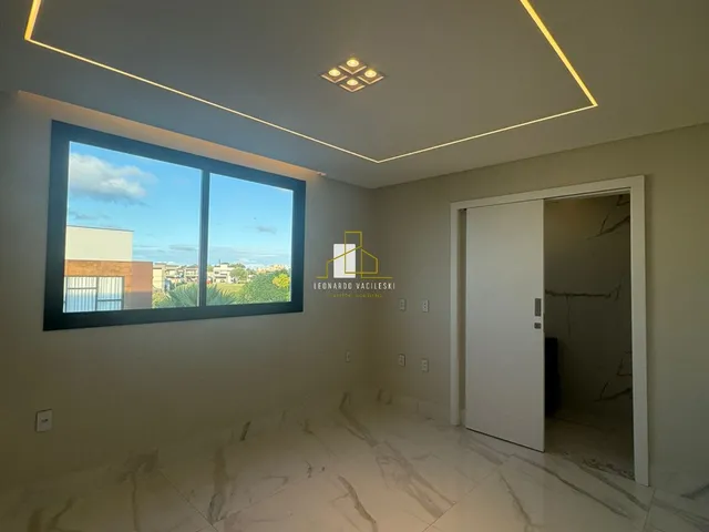 Imagem 4: Casa de Condomínio com 7 Quartos e 5 banheiros à Venda, 306 m² por R$ 3.200.000