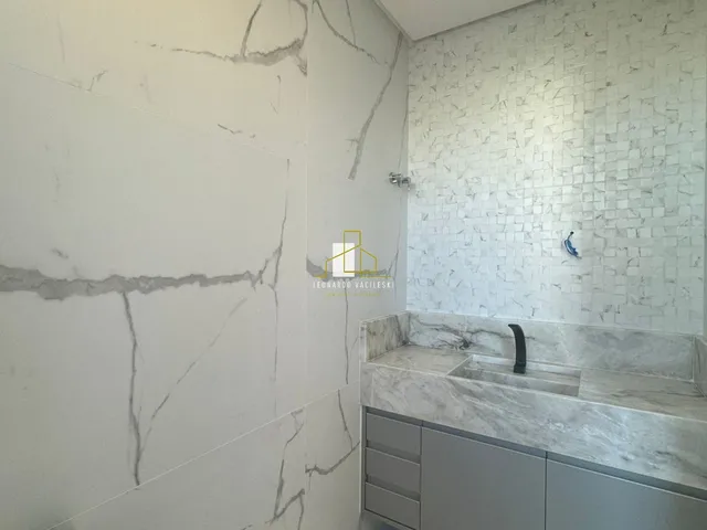 Imagem 8: Casa de Condomínio com 7 Quartos e 5 banheiros à Venda, 306 m² por R$ 3.200.000