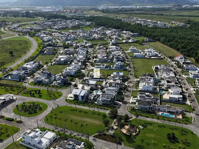 Imagem: Terreno de 553m² em Condomínio Exclusivo