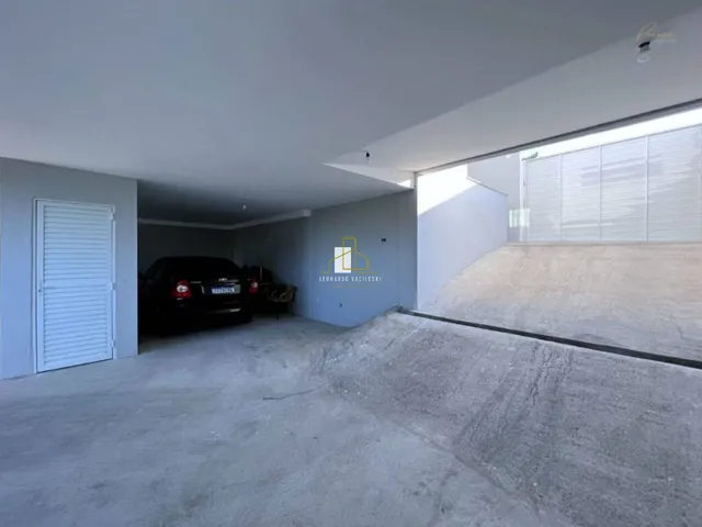 Imagem 2: CASA LINEAR 3 QUARTOS COM SUITE EM MORADA DE LARANJEIRAS