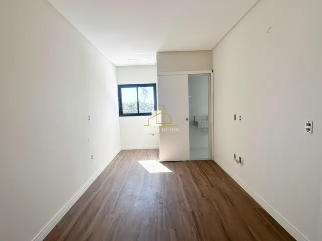 Imagem 10: Casa 3 quartos com 3 suítes no residencial Yahoo - Manguinhos