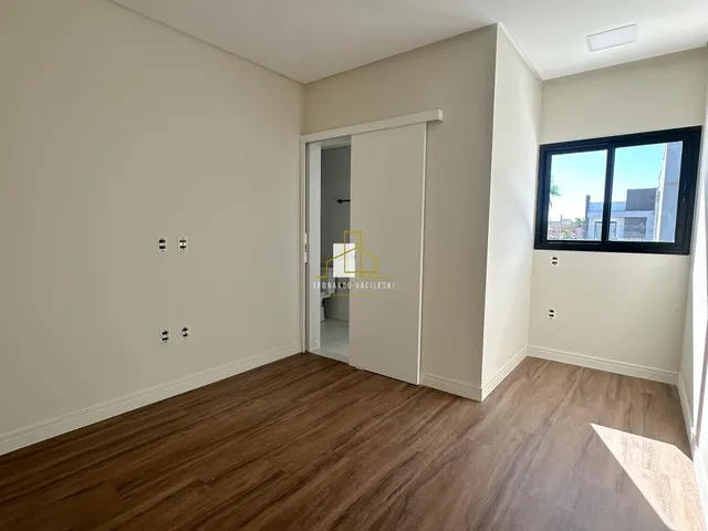 Imagem 5: Casa 3 quartos com 3 suítes no residencial Yahoo - Manguinhos