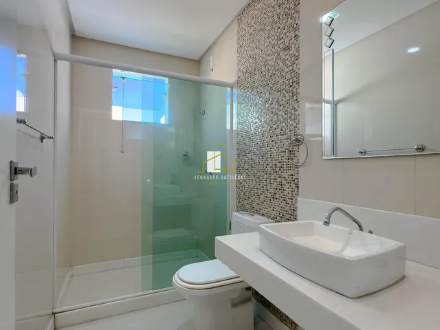 Imagem 11: Imperdível Casa à Venda em Cariacica-ES, Campo Grande! 6 Quartos, 3 Suítes, 1 Sala, 6