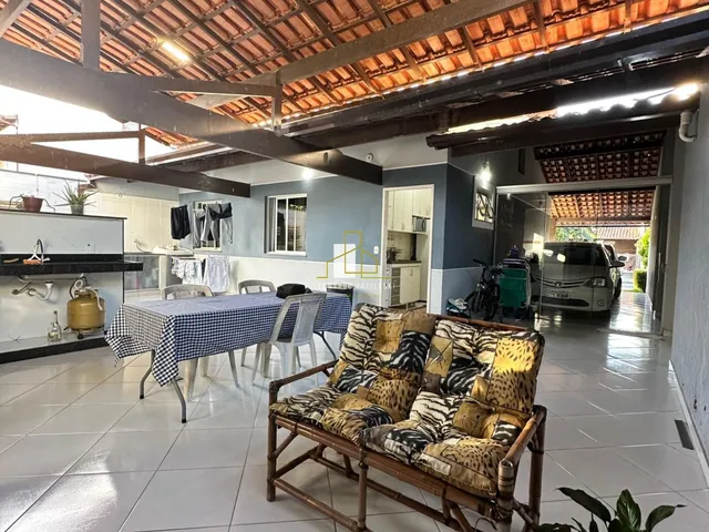 Imagem 11: Casa linear em condomínio fechado, com 3 quartos e 1 suíte, à venda por R$ 970.000,00