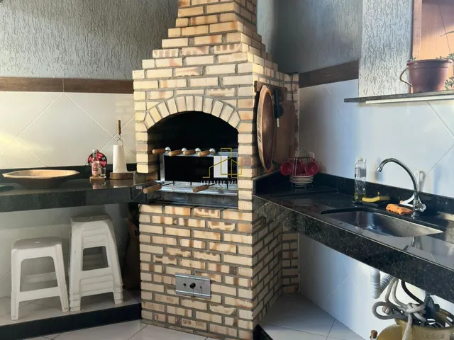 Imagem 9: Casa linear em condomínio fechado, com 3 quartos e 1 suíte, à venda por R$ 970.000,00